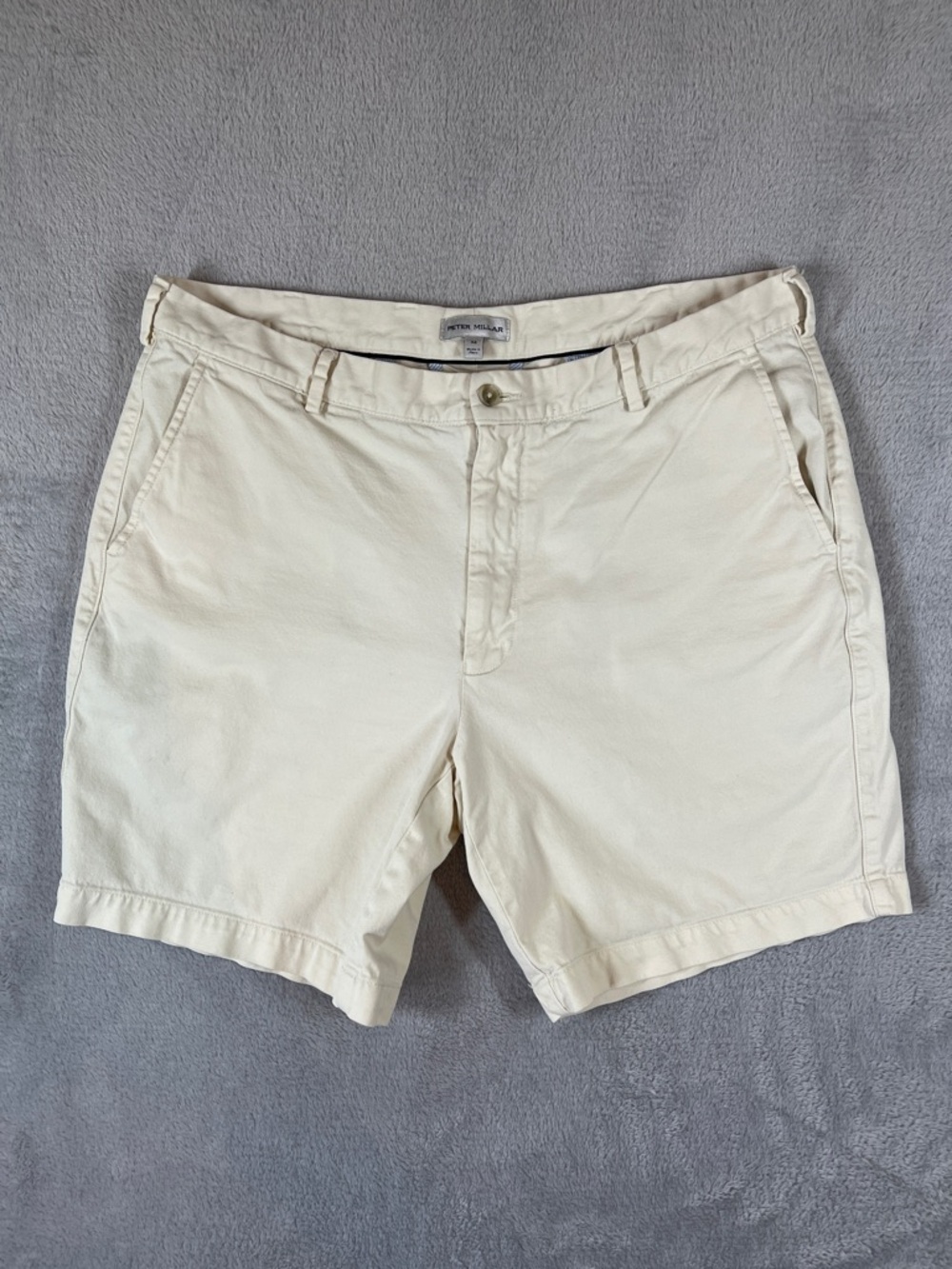 Peter Millar Cream Flat-Front Cotton Chino Shorts 36